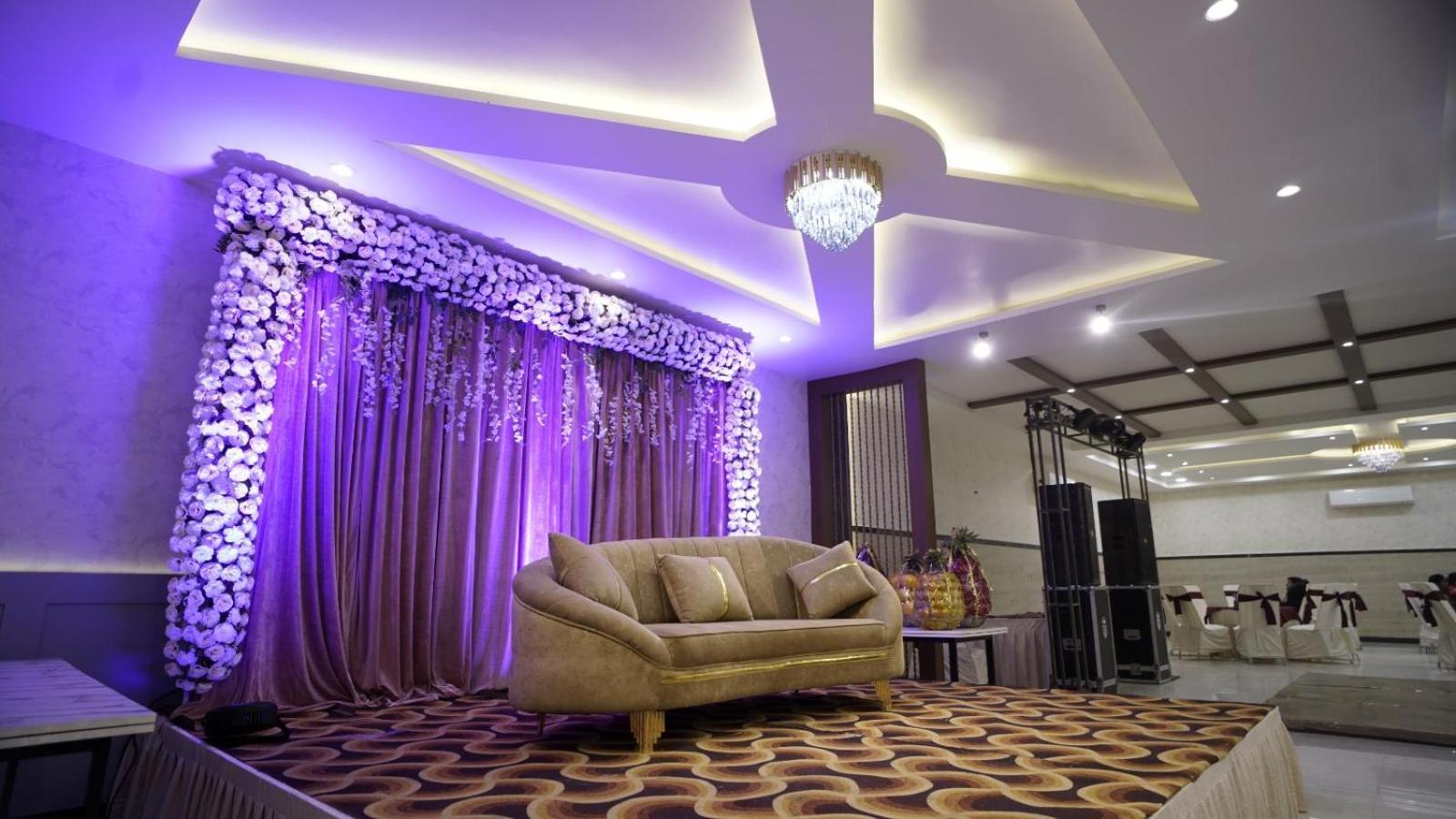 The Imperial Hotel And Convention Centre Kanpur Eksteriør billede