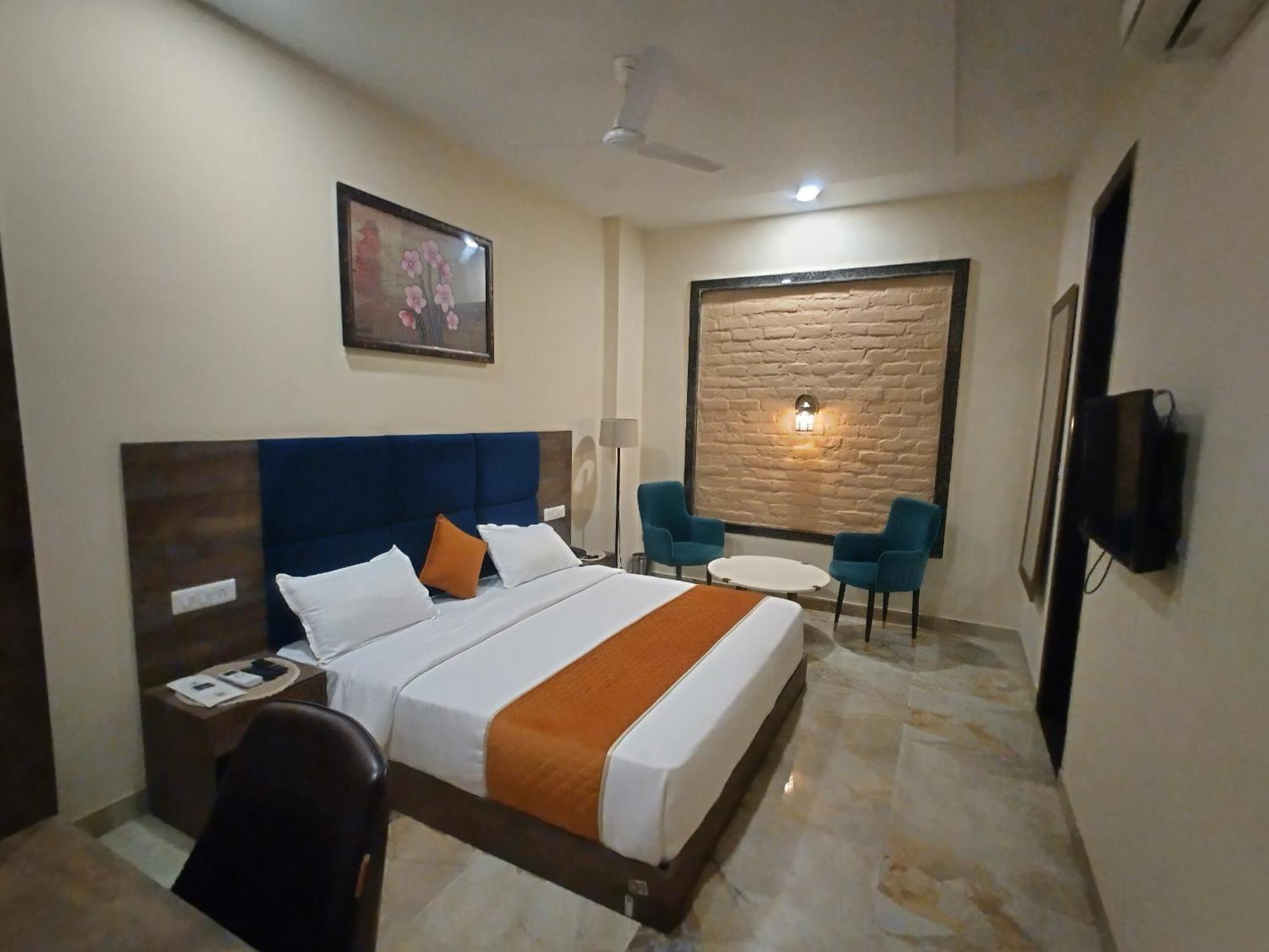 The Imperial Hotel And Convention Centre Kanpur Eksteriør billede