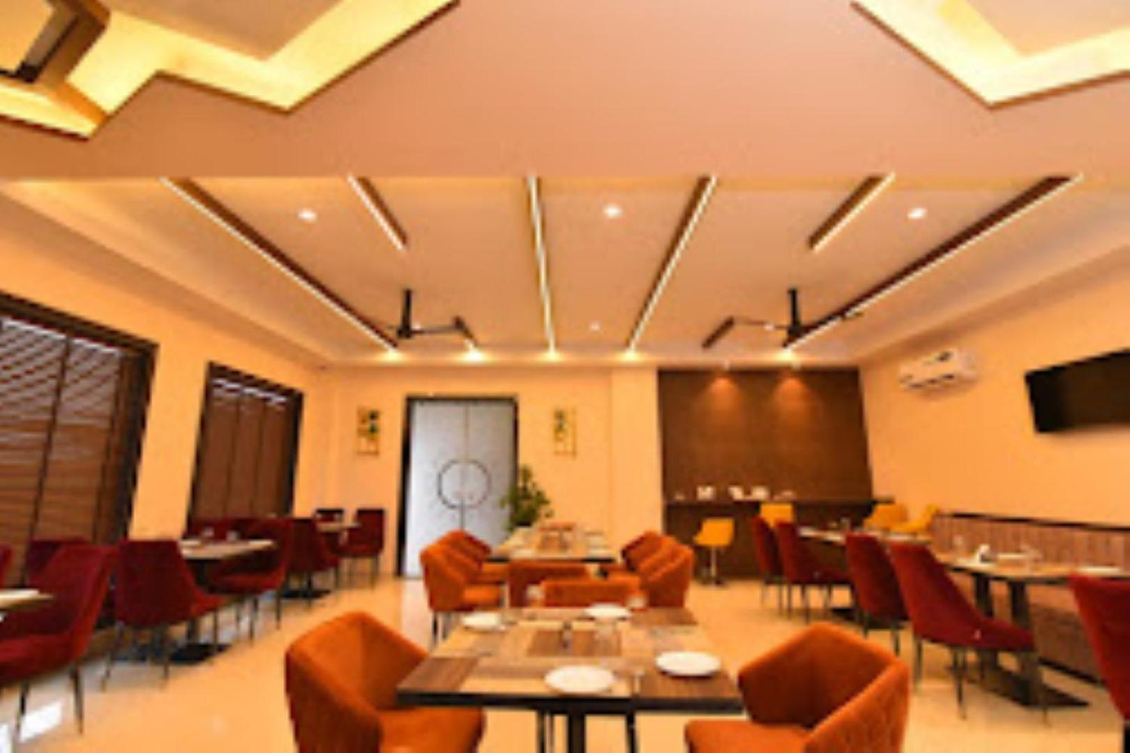 The Imperial Hotel And Convention Centre Kanpur Eksteriør billede